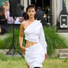 Défilé - Olivia ballard - Prêt à porter Printemps-Eté 2024